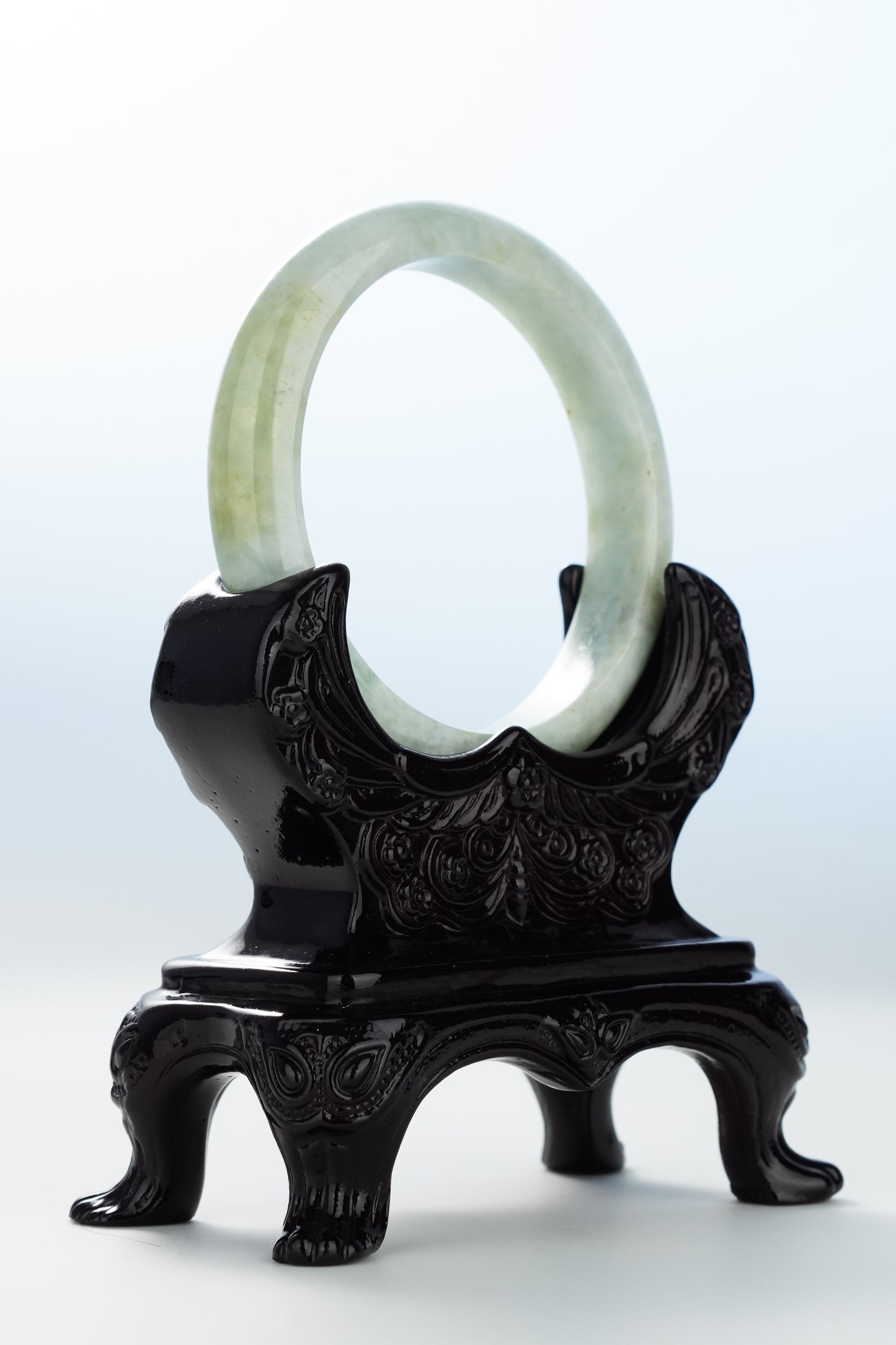 #0115 Willow Green Yellow Jadeite Jade Bangle Size 54.8