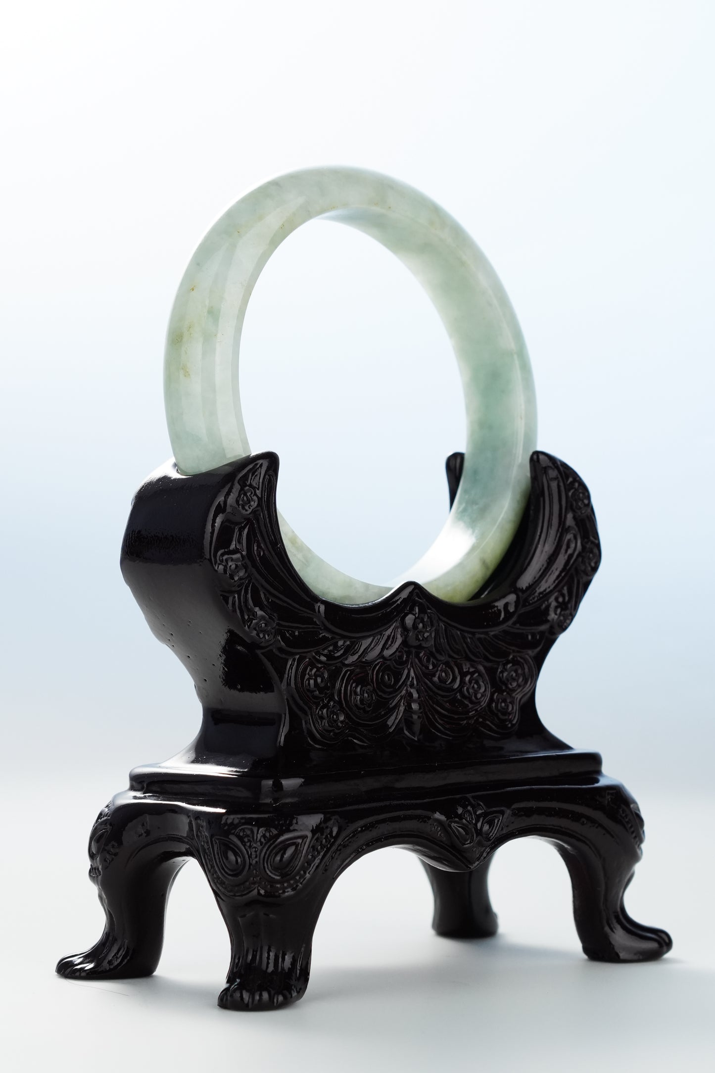 #0115 Willow Green Yellow Jadeite Jade Bangle Size 54.8