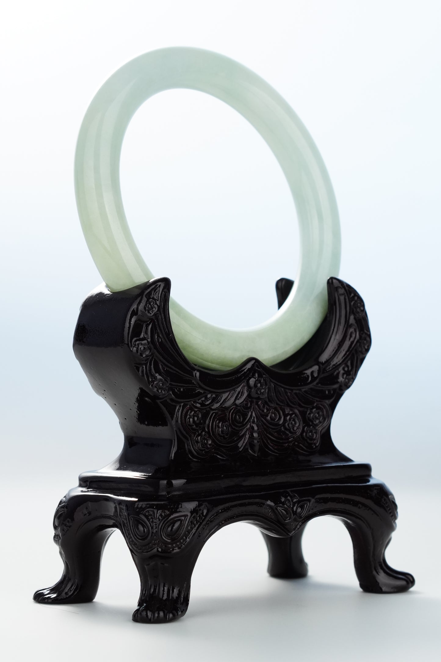 #0121 Willow Green Jadeite Jade Bangle Size 60 (fits up to 61.5)