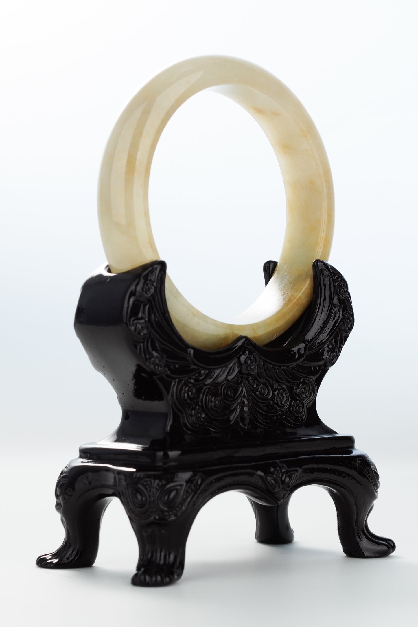 #0137 Icy Yellow Jadeite Jade Bangle Size 58.5