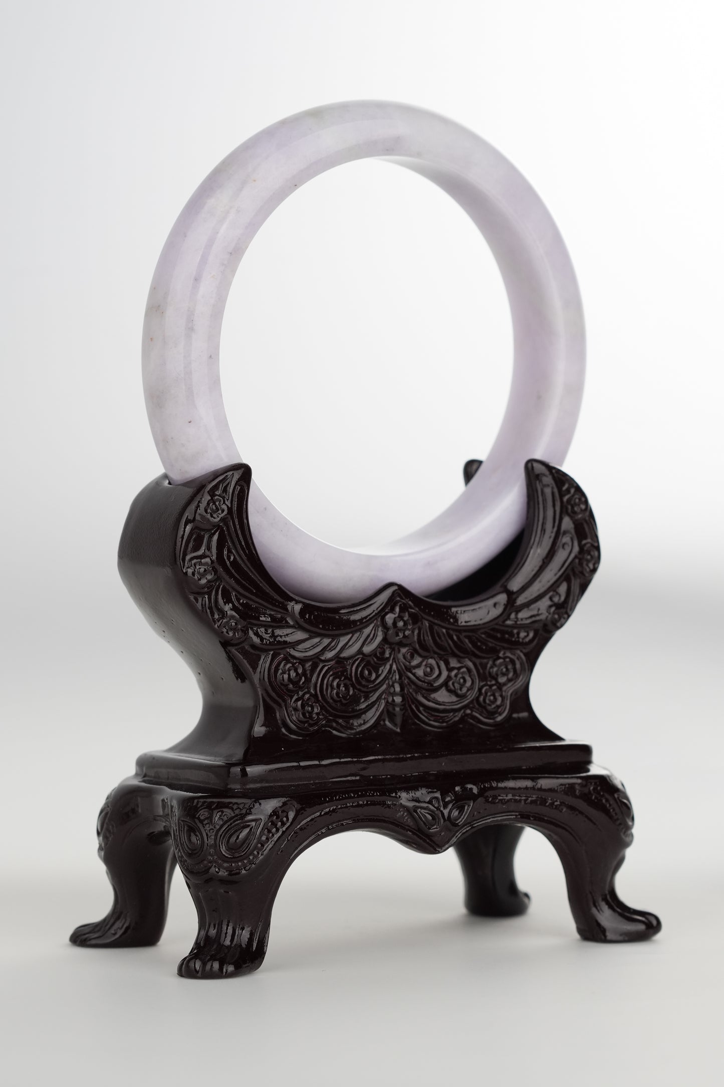 #0184 Spring Lavender Jade Bangle Size 61.8