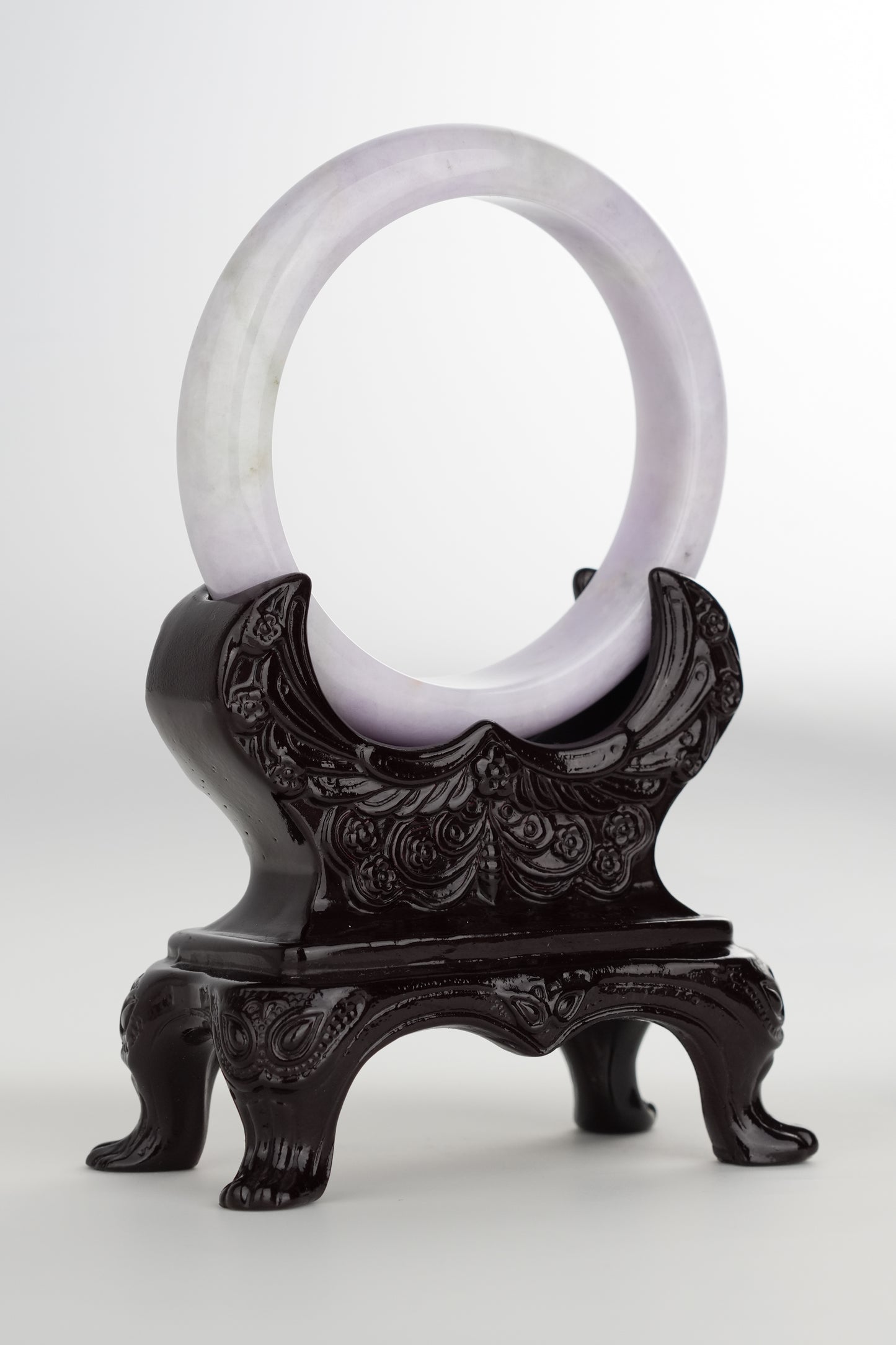 #0184 Spring Lavender Jade Bangle Size 61.8