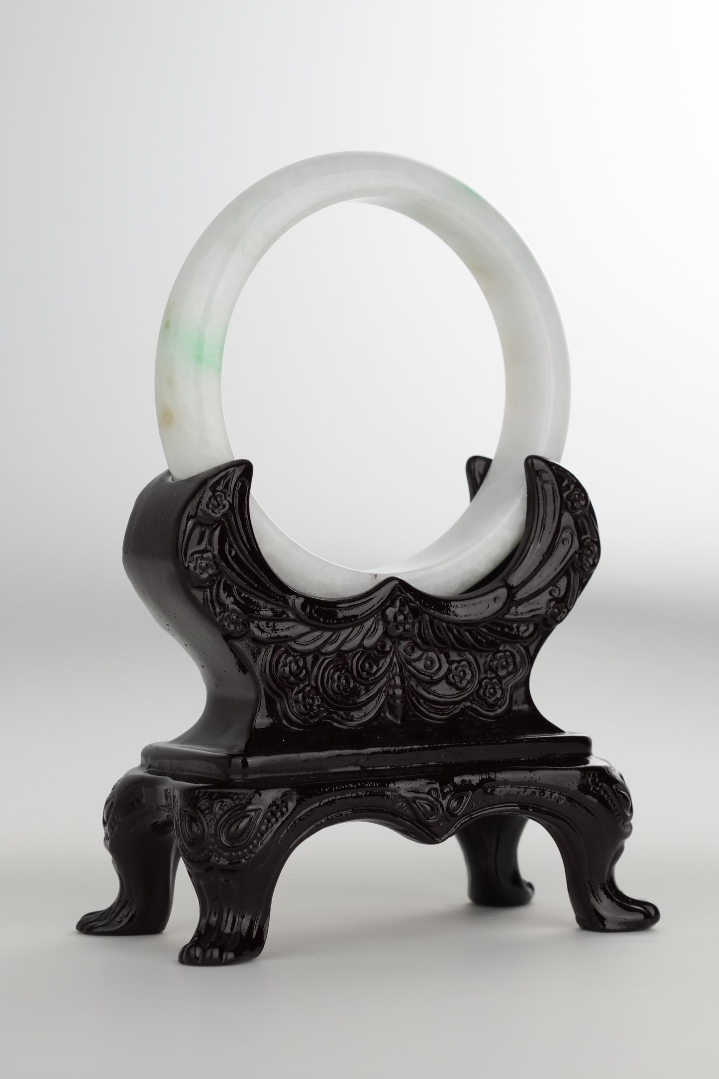 #0195 White Green Jade Bangle Size 59.5