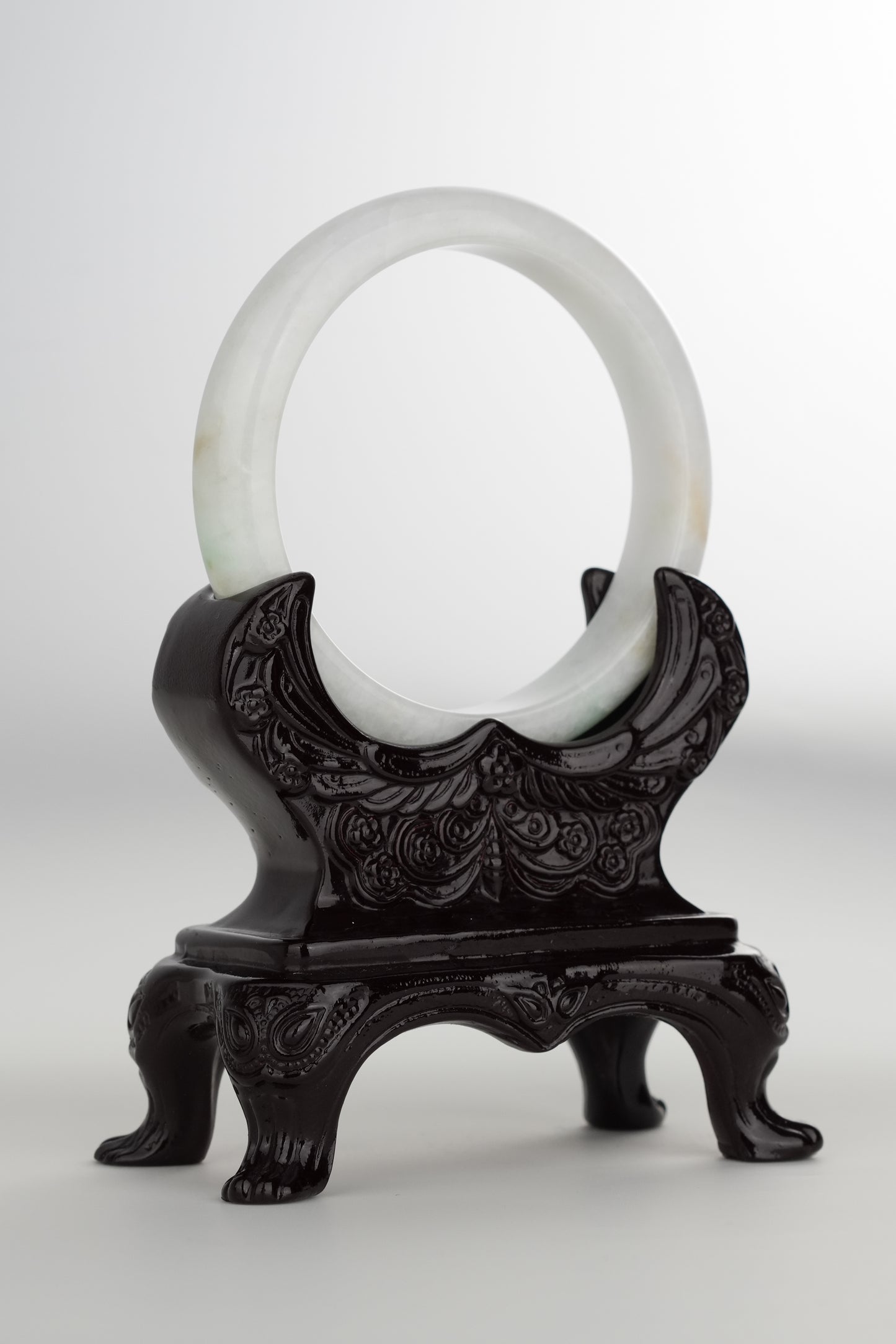 #0195 White Green Jade Bangle Size 59.5