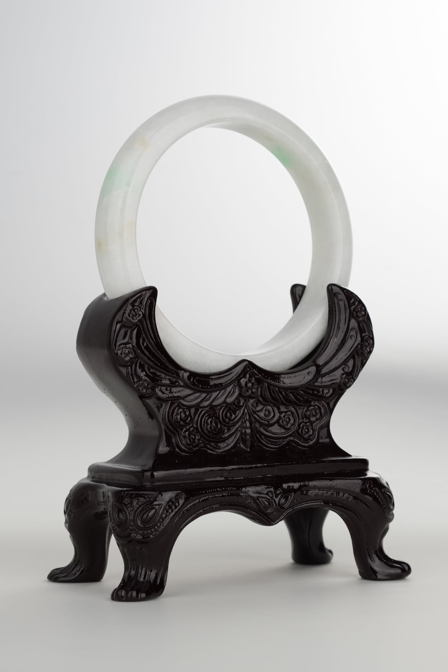 #0195 White Green Jade Bangle Size 59.5