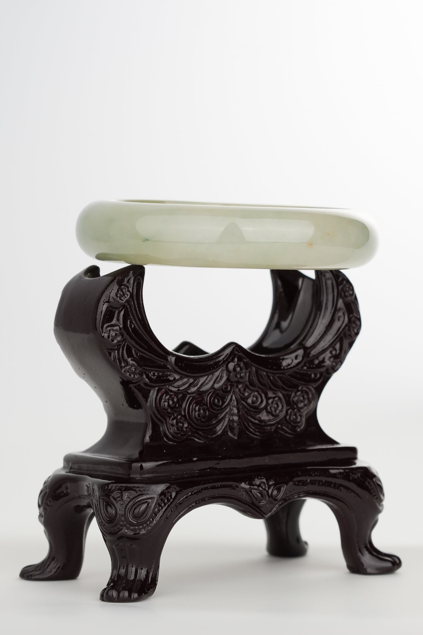 #0232 Yellowish Green Jade Bangle Size 57