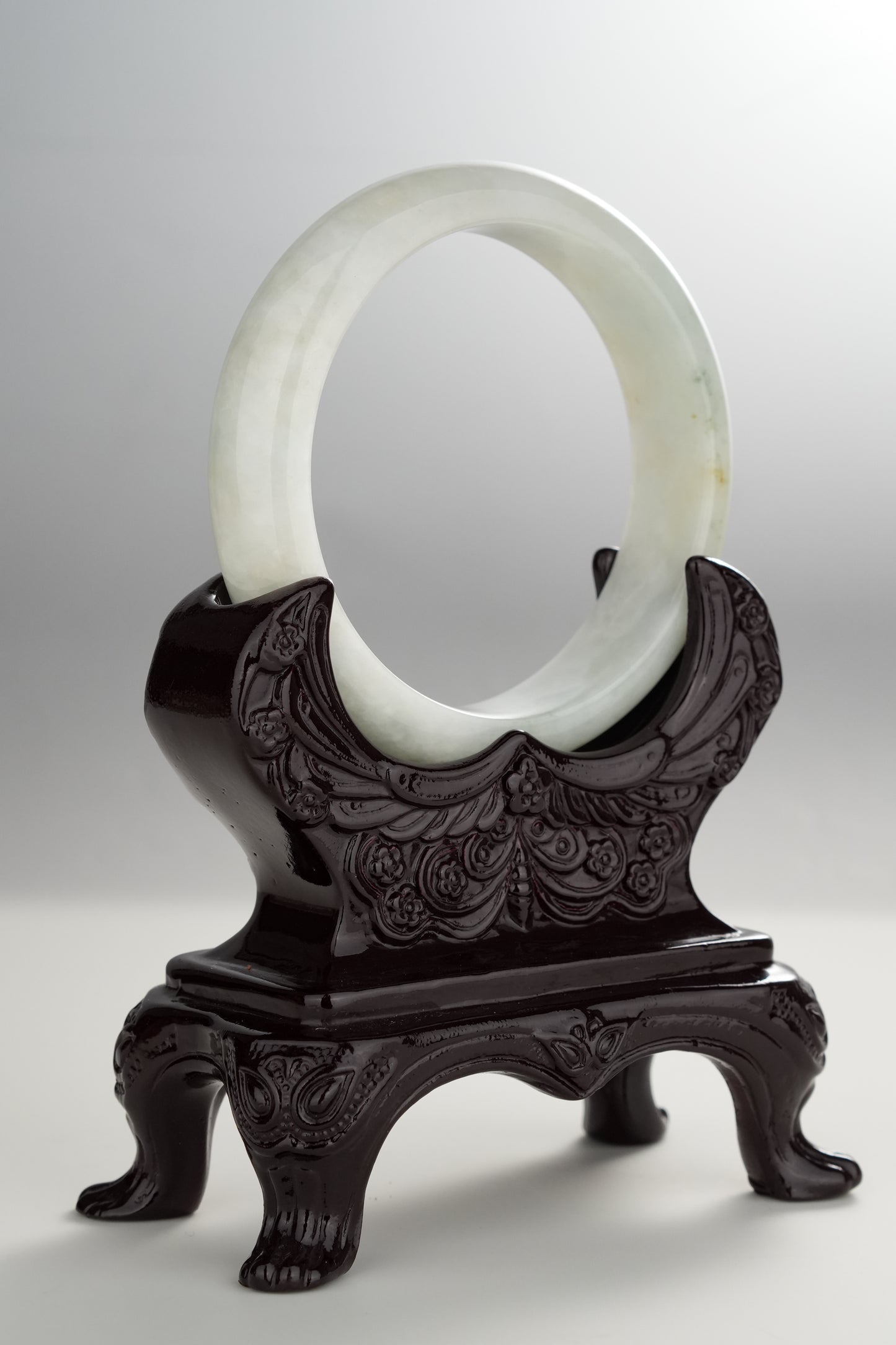 #0285 White Light Green Jade Bangle Size 55.2