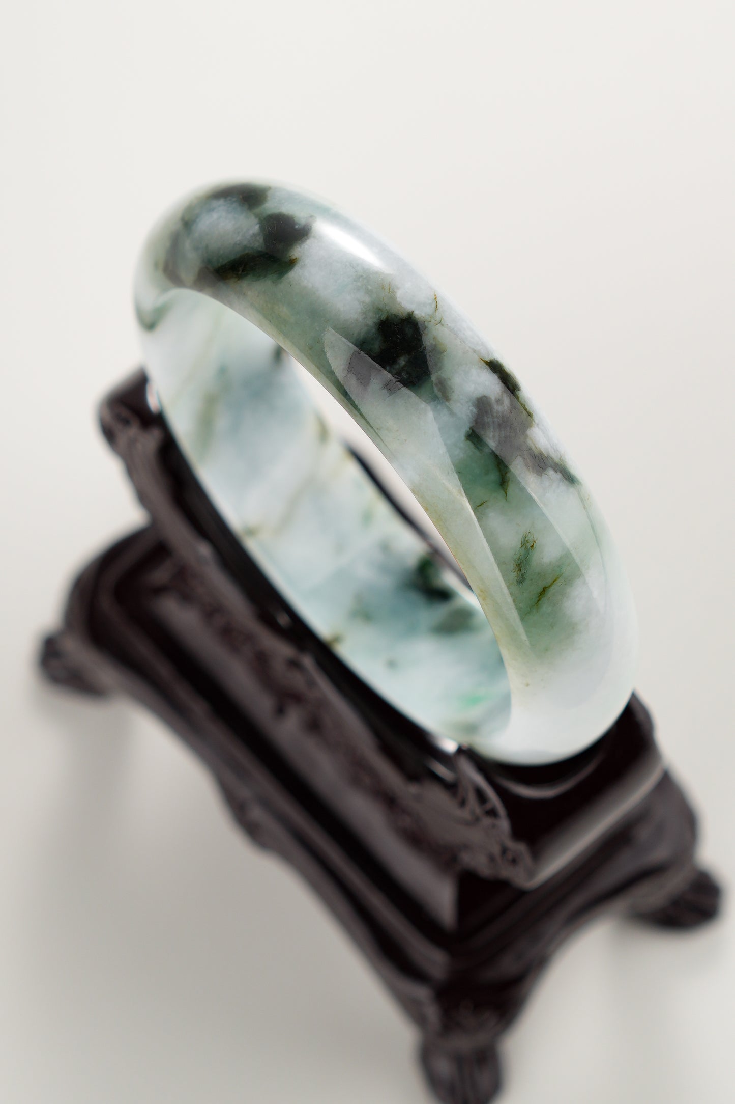#0277 Green Yellow Black Flower Jade Bangle Size 59.5