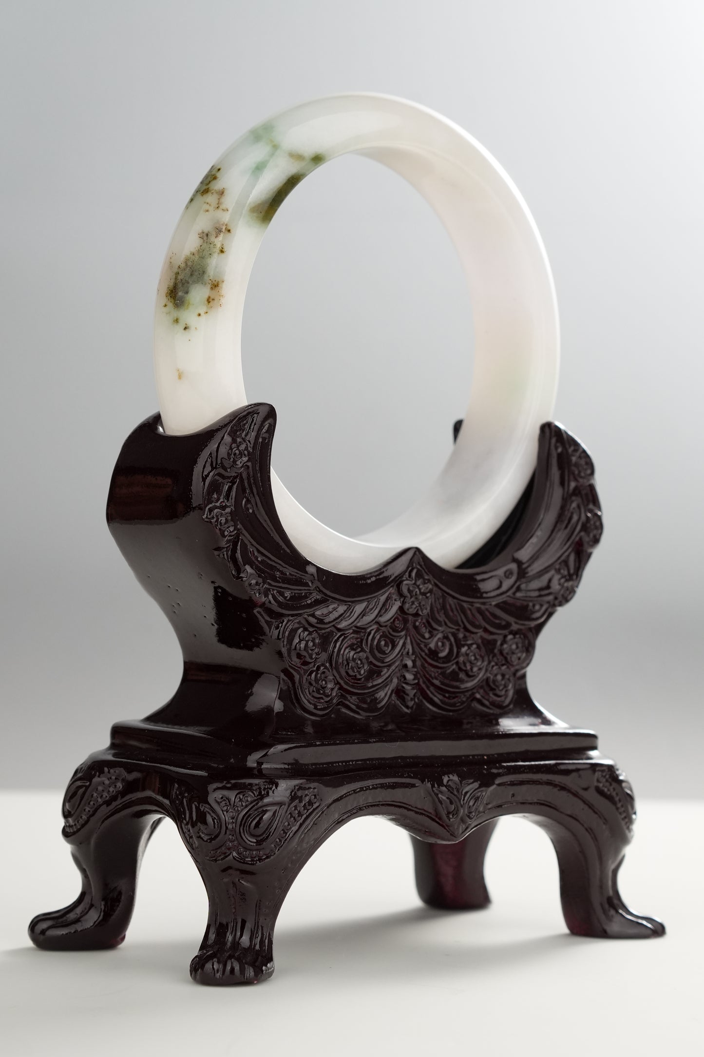 #0272 White Yellow Flower Green Jade Bangle Size 55.3