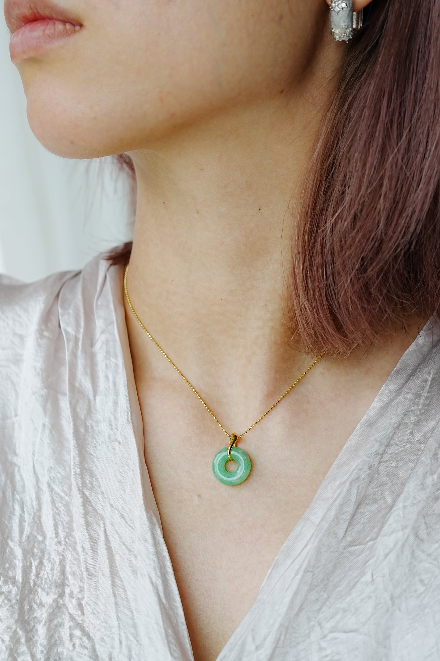 #0429 "Ping An Kou" Vivid Green Jadeite Jade Mini Donut 18K Yellow Gold Pendant