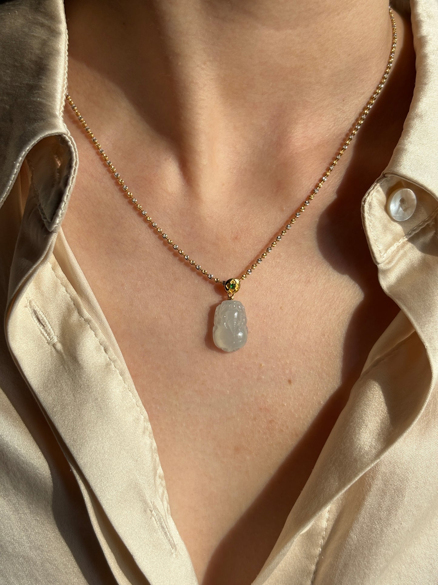 #P0549 "Pixiu" Highly Icy White Jadeite Jade 18K Yellow Gold Pendant