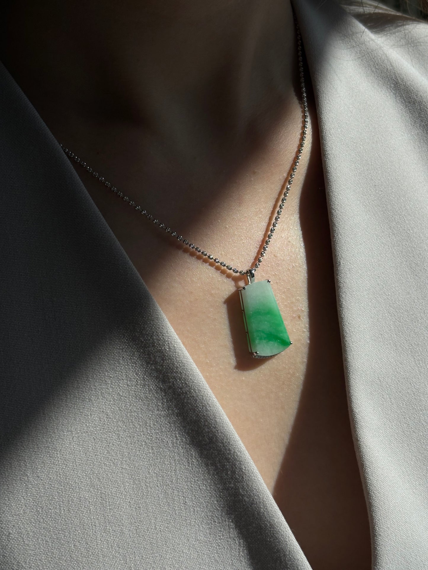 #P0472 "WuShi/Peace" Sun Green Jadeite Jade 18K White Gold Pendant
