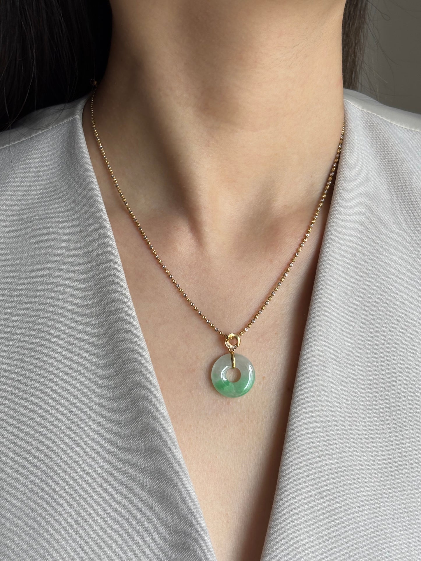 #0464 "Bi" Icy Bright Sun Green Flower Jadeite Jade Donut 18K Yellow Gold Pendant