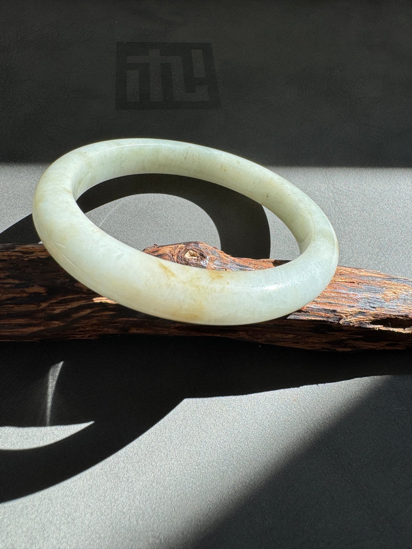 #0283 Light Green Yellow Jade Bangle Size 59.7