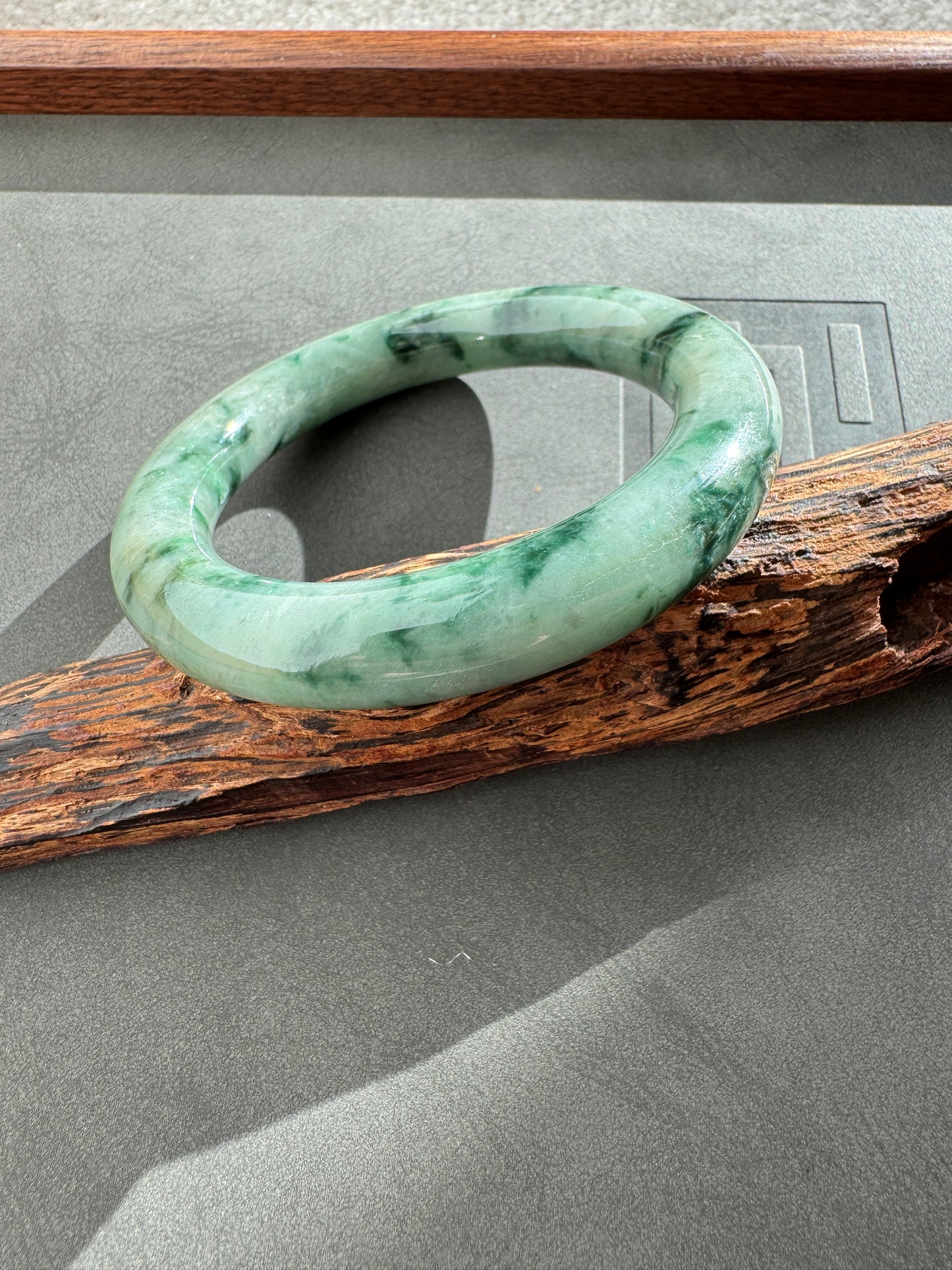 #0326 Green Flower Jade Bangle Size 54.5 (Fits up to 56)