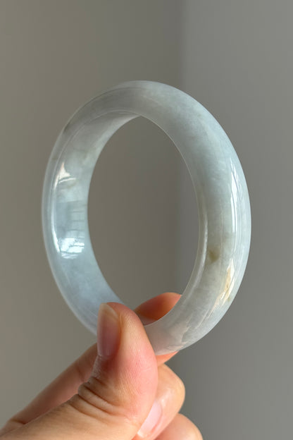#0386 Icy Blue Lavender Yellow Jade Bangle Size 53.7