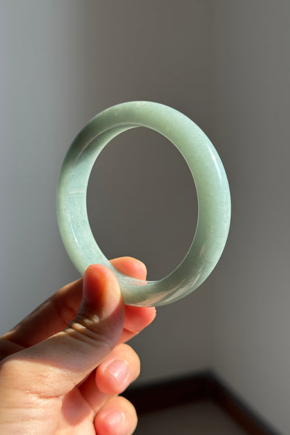 #0453 Icy Bluish Green Jade Bangle Size 55.7