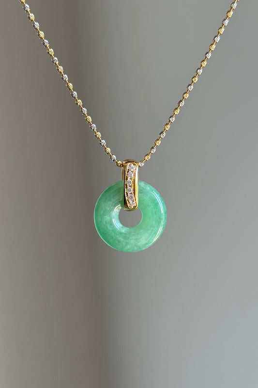 #P0562 "Bi" Icy Bright Green Jadeite Jade Donut 18K Yellow Gold Pendant