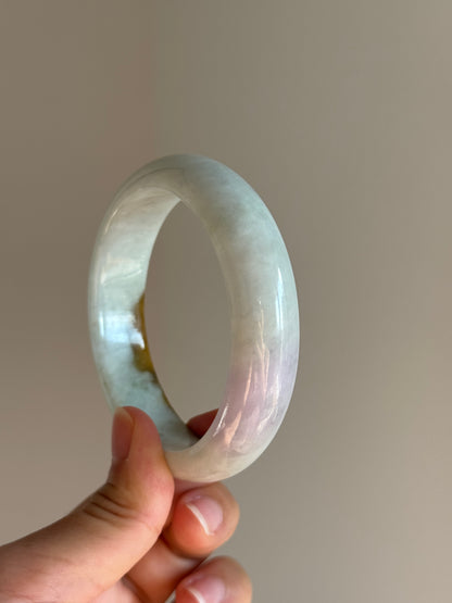 #0432 Yellow Light Green Lavender Jade Bangle Size 60.2