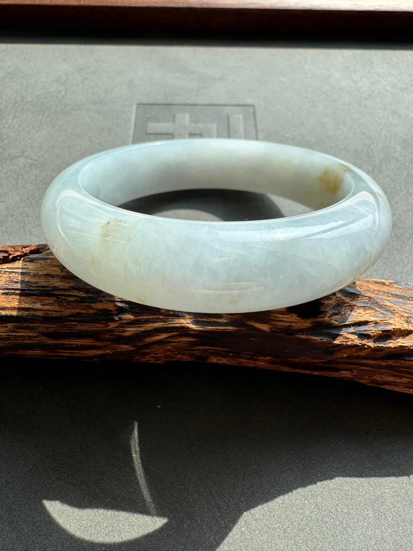 #0386 Icy Blue Lavender Yellow Jade Bangle Size 53.7