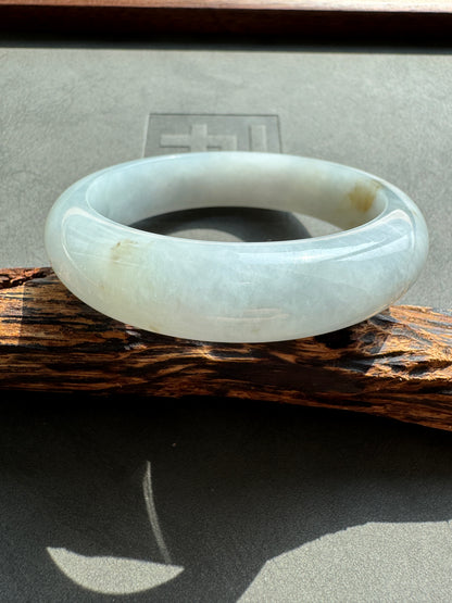 #0386 Icy Blue Lavender Yellow Jade Bangle Size 53.7