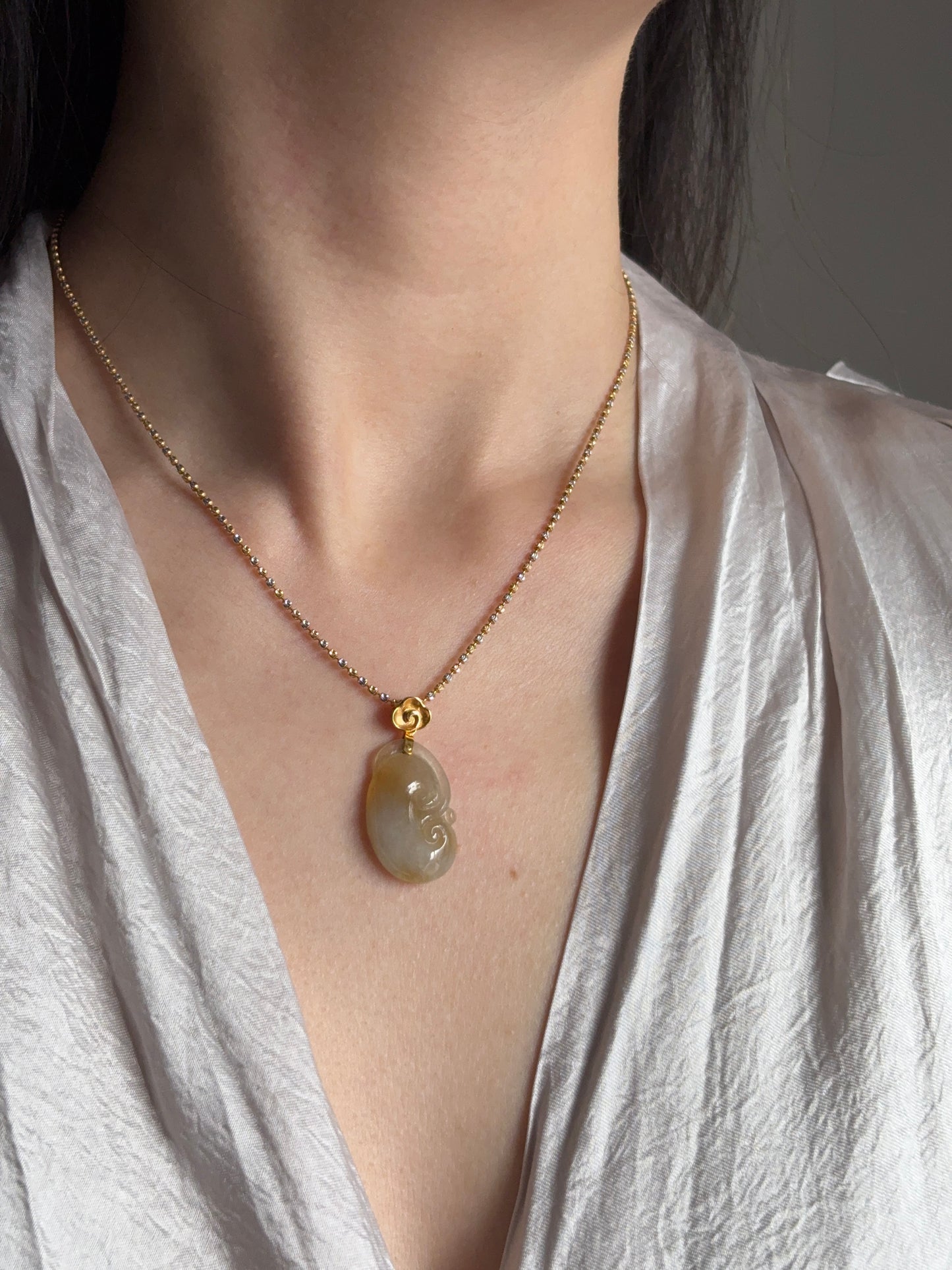 #P0488 "Ruyi / As Your Wish" Icy Yellow Golden Jadeite Jade 18K Yellow Gold Pendant