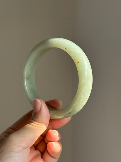 #0439 Yellowish Green Flower Jade Bangle Size 62.3