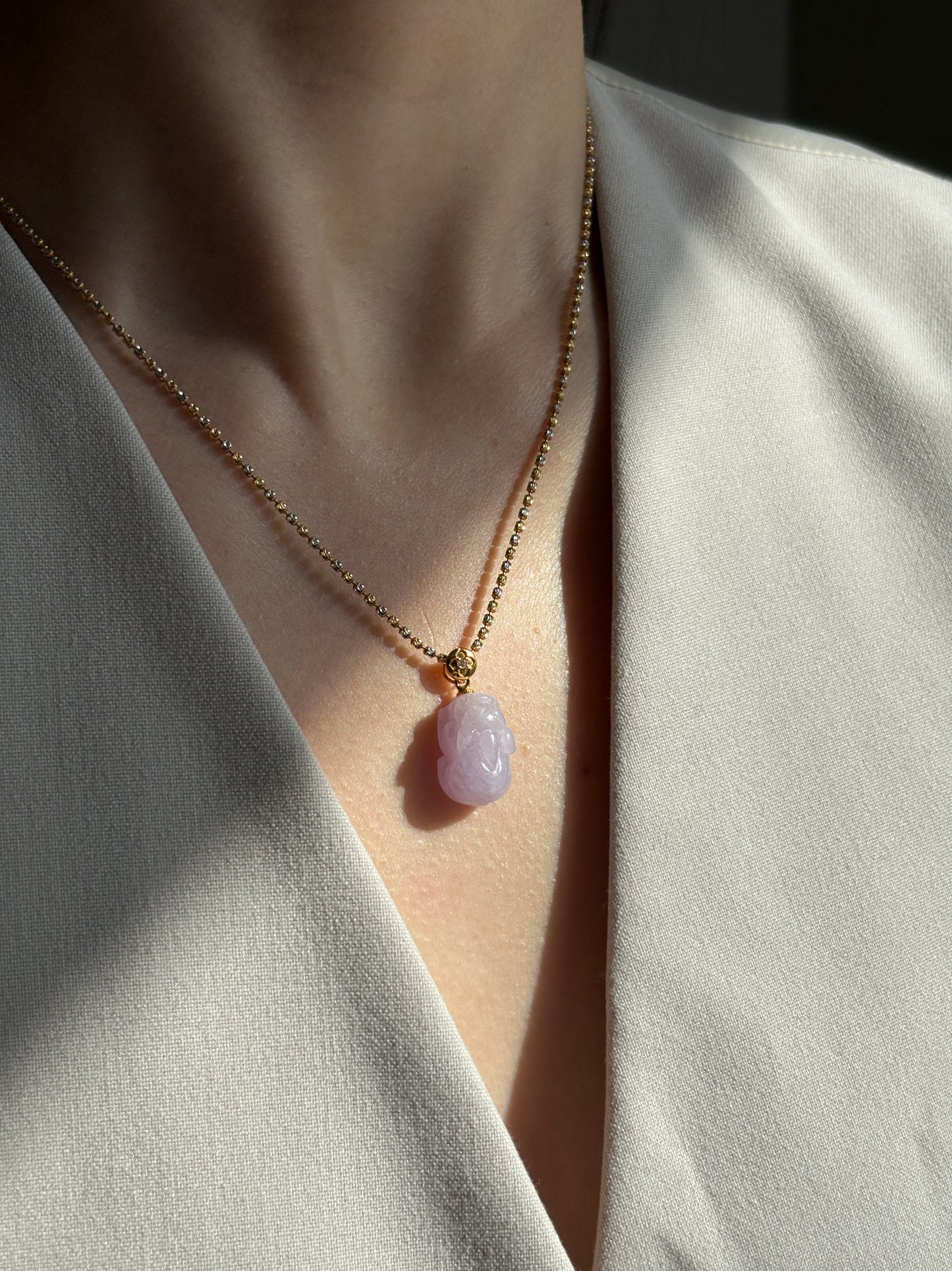 #P0497 "Pixiu" Icy Pink Lavender Jadeite Jade 18K Yellow Gold Pendant