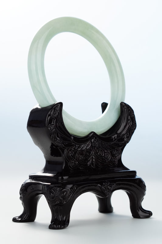 #0121 Willow Green Jadeite Jade Bangle Size 60 (fits up to 61.5)