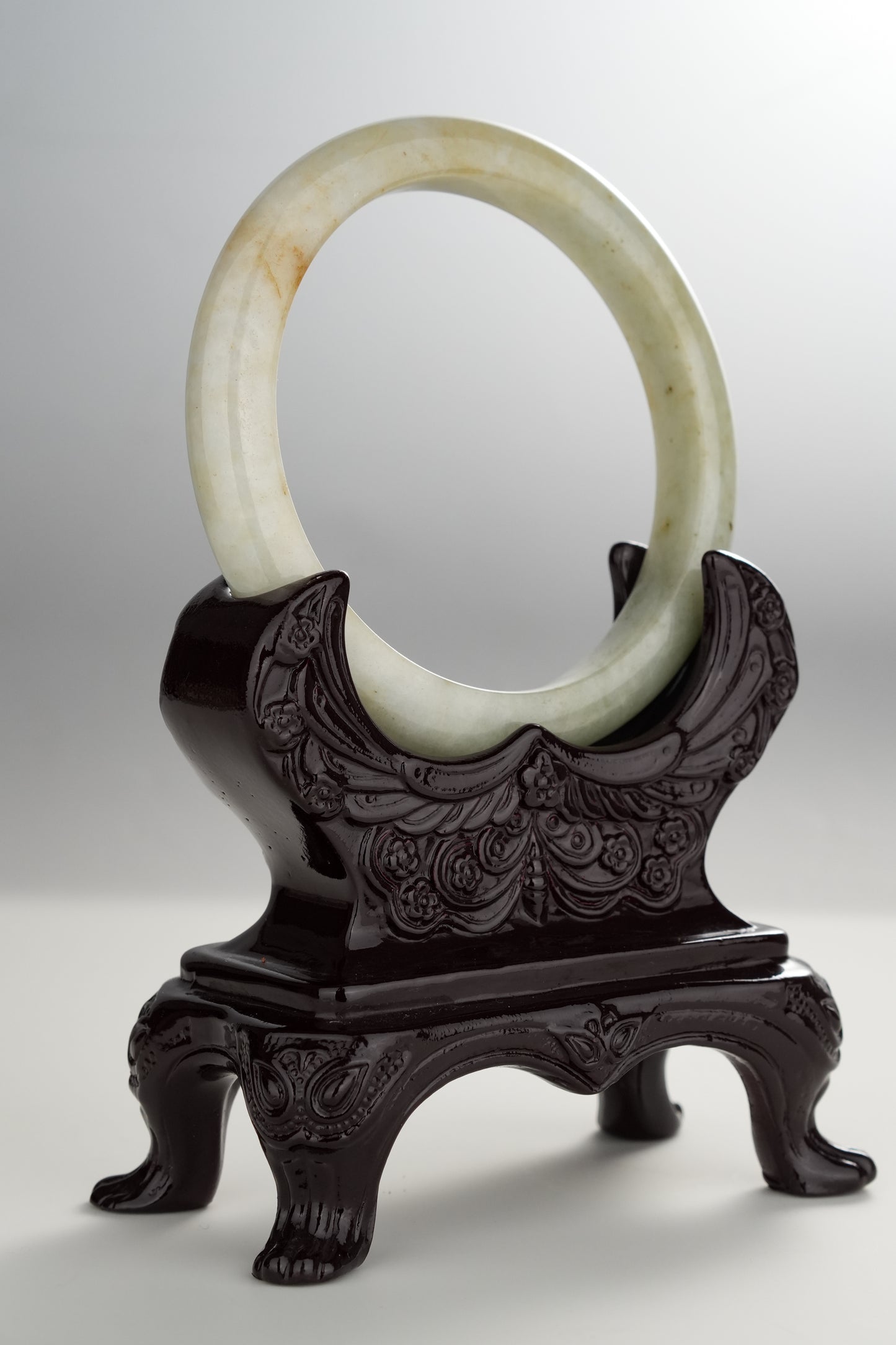 #0283 Light Green Yellow Jade Bangle Size 59.7