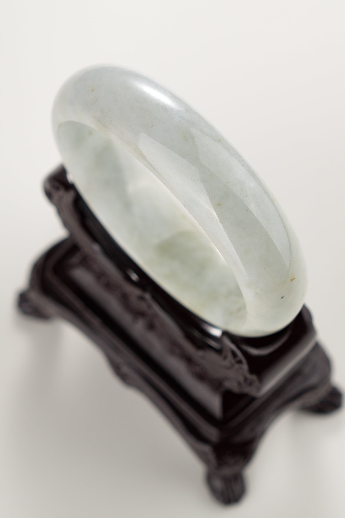 #0299 White Light Grey Yellow Jade Bangle Size 60.5