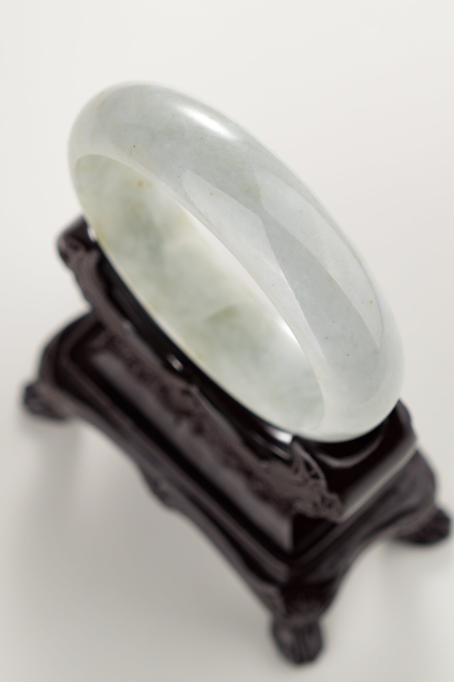 #0299 White Light Grey Yellow Jade Bangle Size 60.5