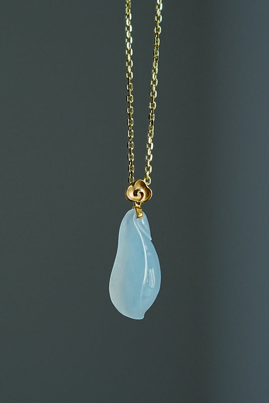 #0433 "Lucky Melon" Icy White Jadeite Jade 18K Yellow Gold Pendant