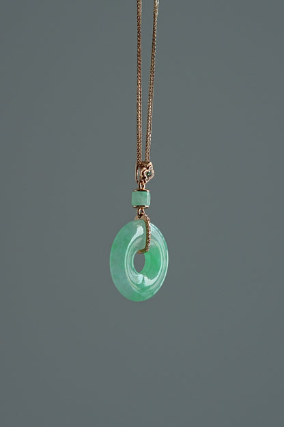 #0432 "Bi" Highly Icy Bright Sun Green Jadeite Jade Donut 18K Rose Gold VS Diamonds Pendant