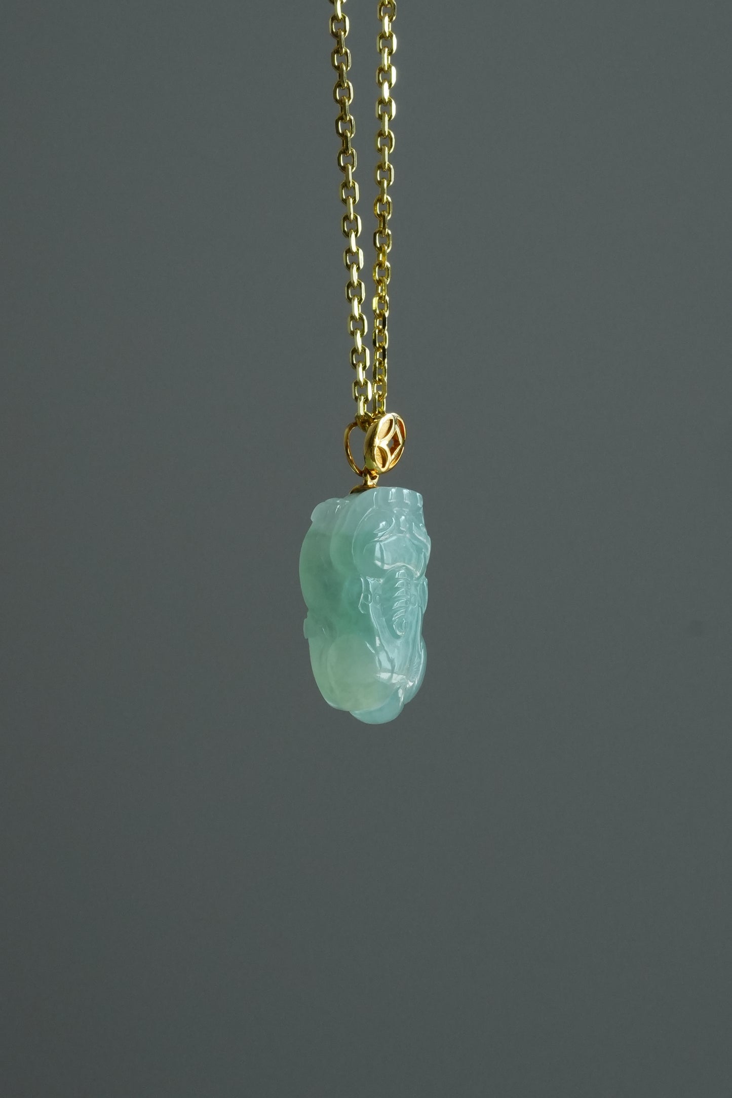 #0437 "Pixiu" Icy Apple Green Jadeite Jade 18K Yellow Gold Pendant