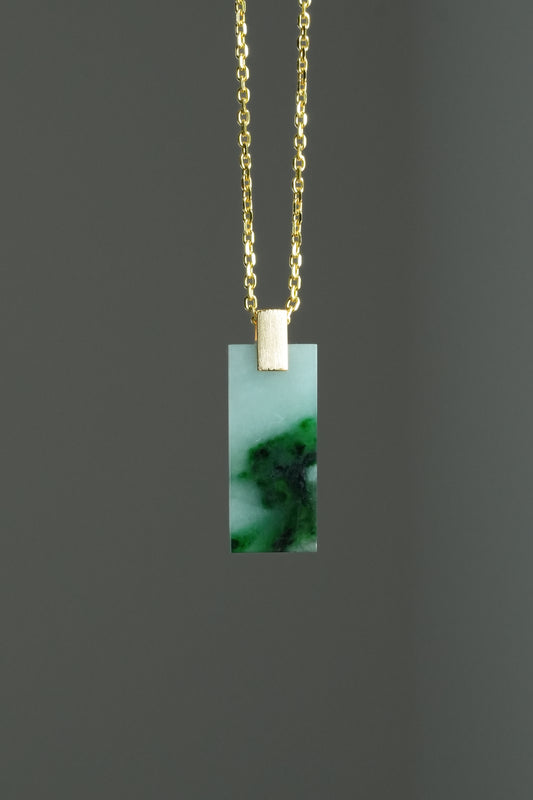 #0449 "Wu Shi" Icy Rich Green Jadeite Jade 18K Yellow Gold Pendant