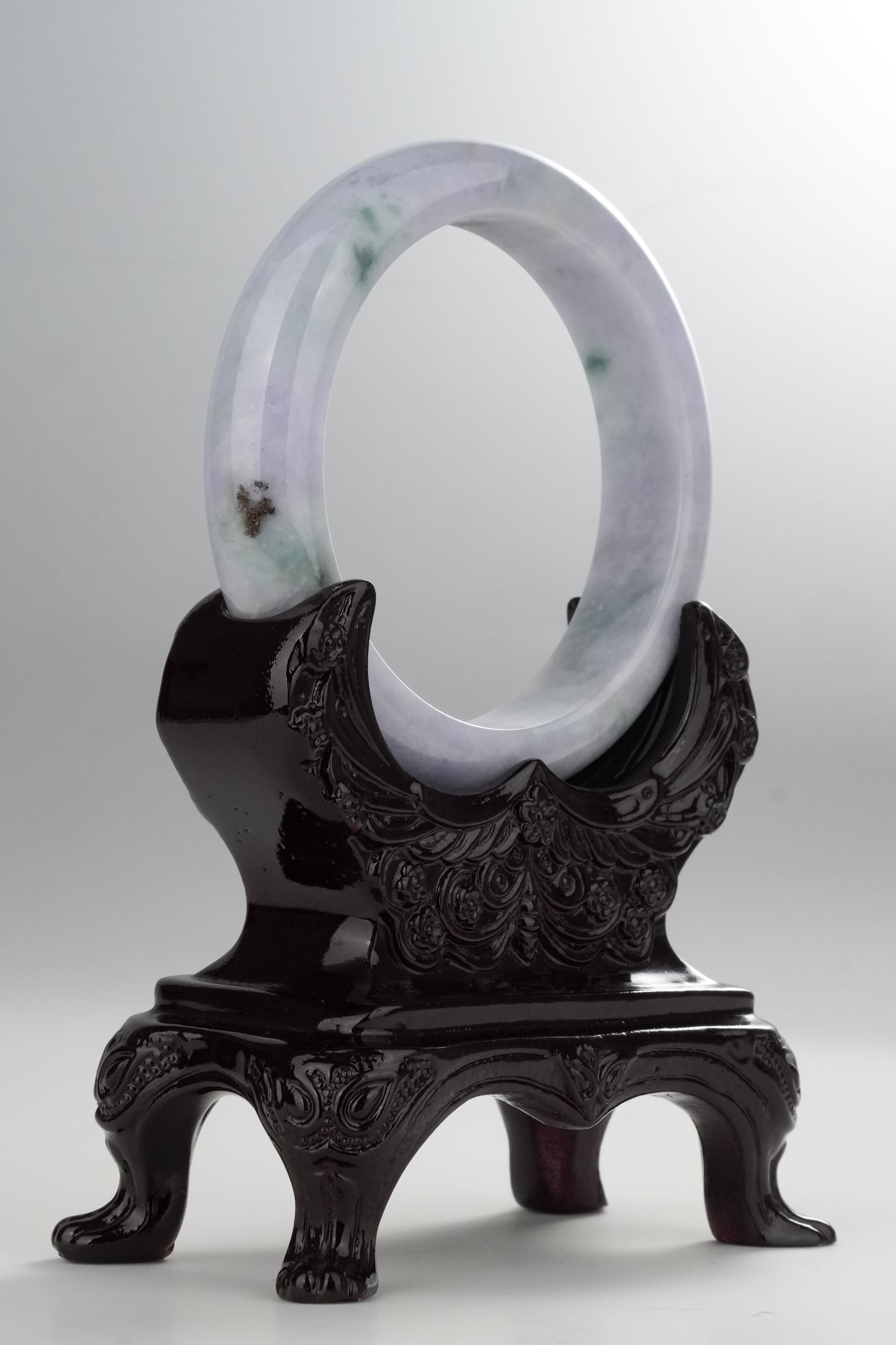 #0332 Spring Lavender Green Jade Bangle Size 57.8