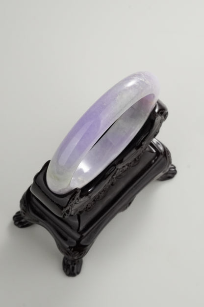 #0325 Vivid Spring Lavender Green with White Spot Jade Bangle Size 56.3