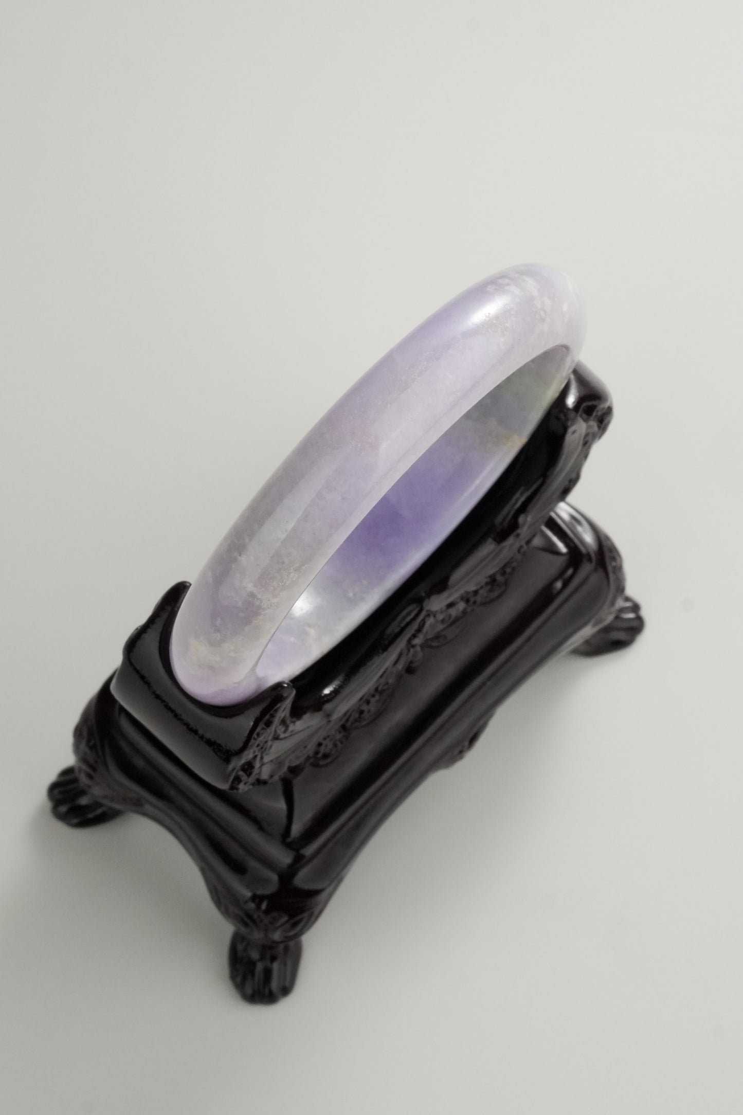 #0325 Vivid Spring Lavender Green with White Spot Jade Bangle Size 56.3