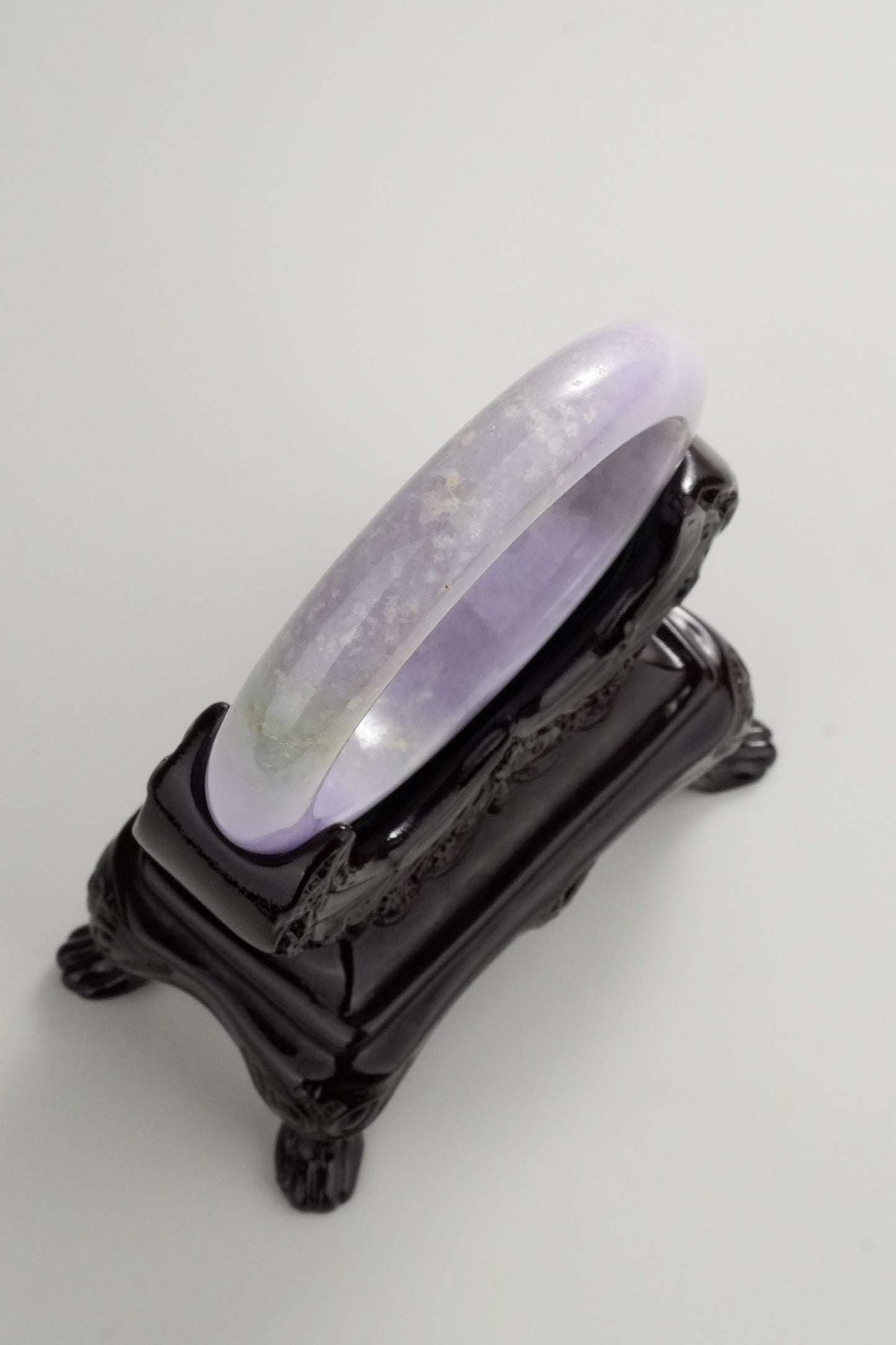 #0325 Vivid Spring Lavender Green with White Spot Jade Bangle Size 56.3
