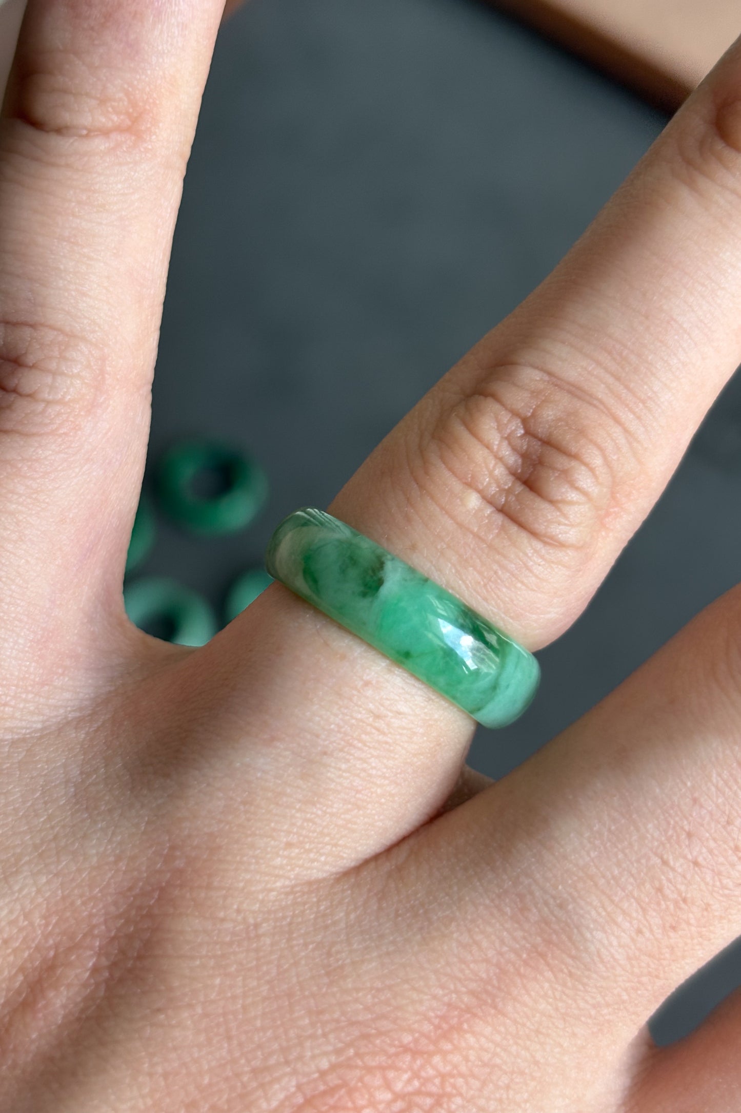 #R0606 Vivid Green Jadeite Jade Band Ring Size 8