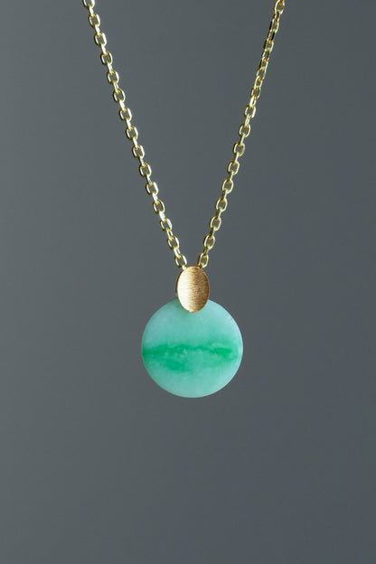 #0453 "Wushi" Vivid Green Jadeite Jade 18K Yellow Gold Pendant
