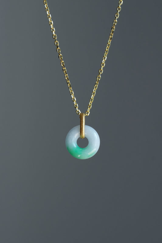 #0455 "Bi" Vivid Green Jadeite Jade Donut 18K Yellow Gold Pendant