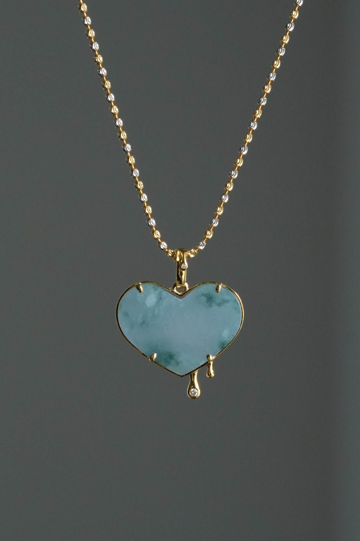 #0470 "Melting Heart" Icy Lavender Green Flower Jadeite Jade 18K Yellow Gold Pendant