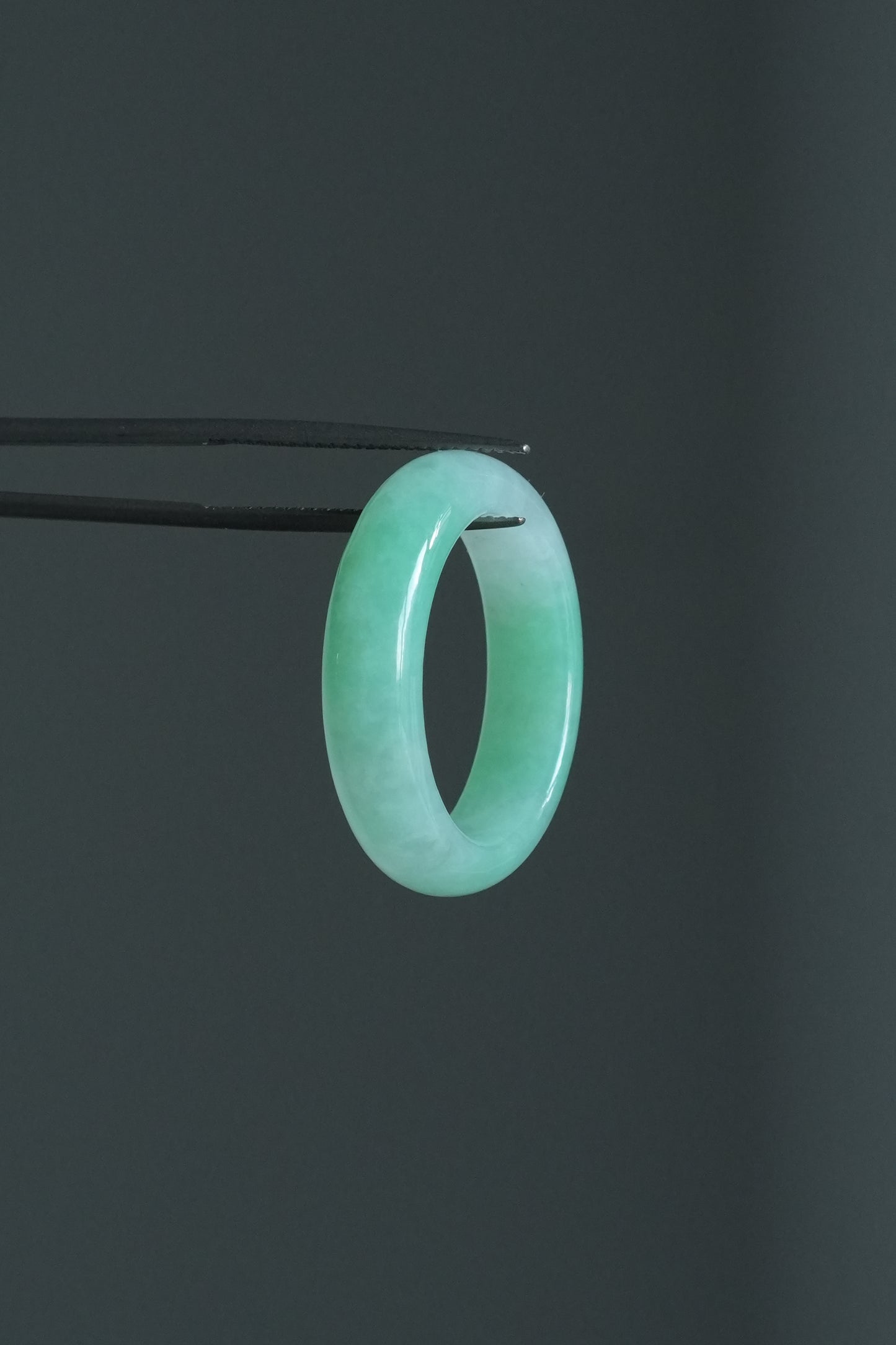 #R0609 Icy Vivid Green Jadeite Jade Band Ring Size 10.75