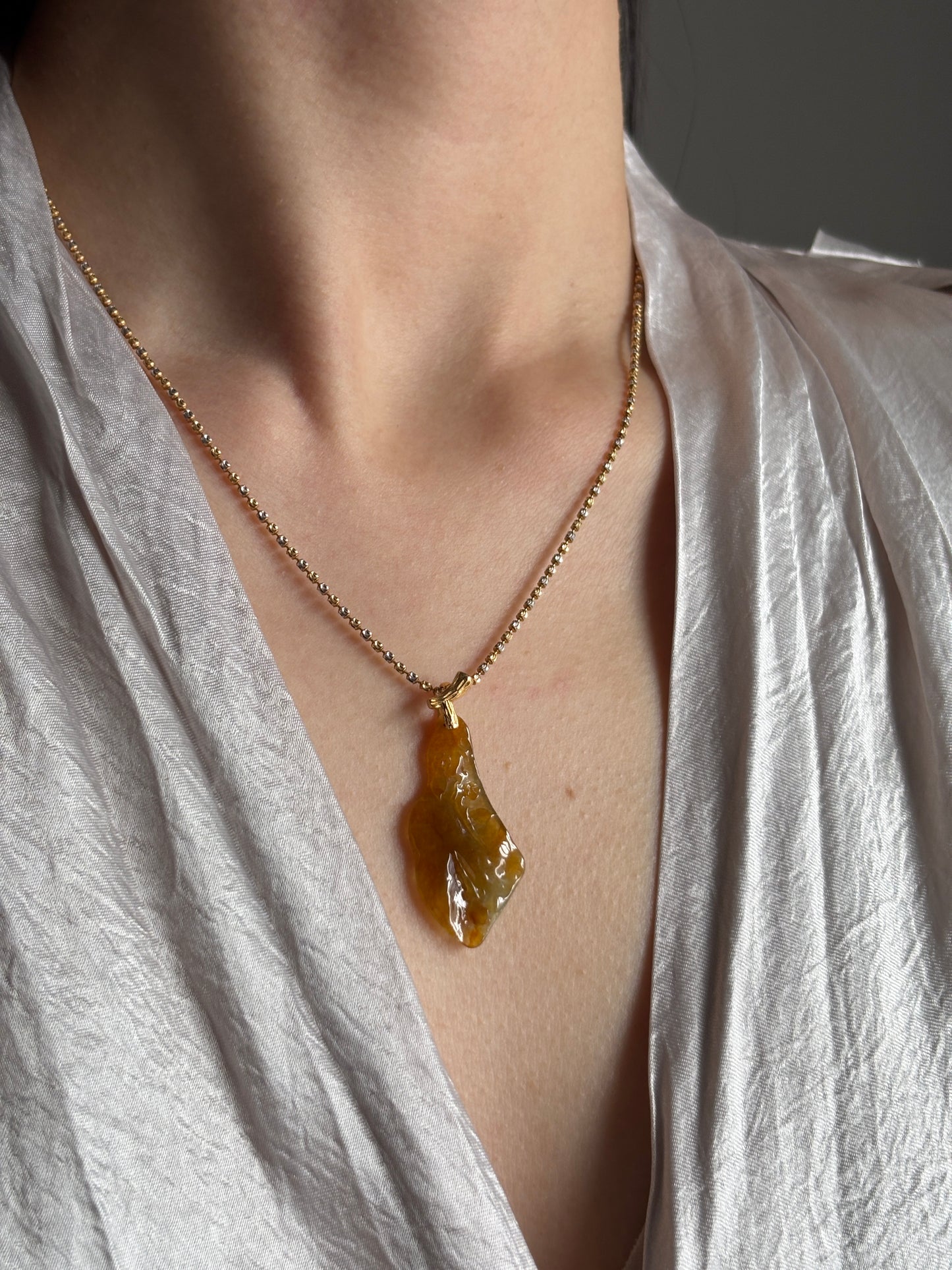 #P0485 "Plum Blossom" Icy Yellow Golden Jadeite Jade 18K Yellow Gold Pendant