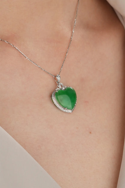 "Heart" Sun Green Jadeite Jade 18K White Gold VS Diamonds Pendant