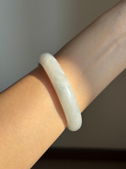 #0442 Icy White Light Green Yellow Spot Jade Bangle Size 58.9