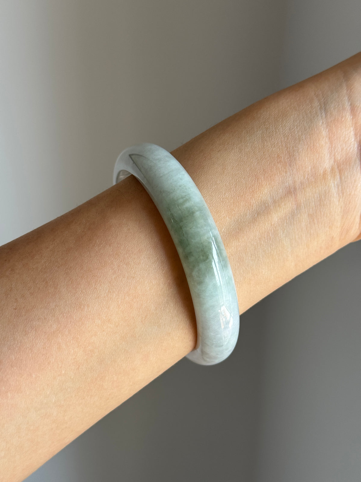 #0451 Icy White Light Green Jade Bangle Size 57.6