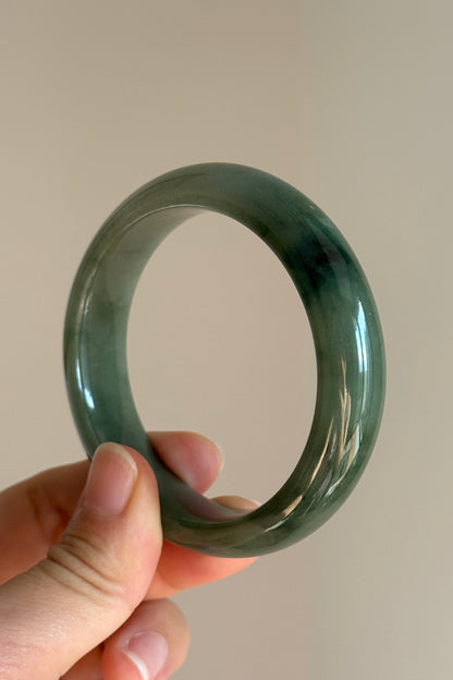 #0430 Icy Blue Water Olive Green Rich Blue Flower Jade Bangle Size 54.5